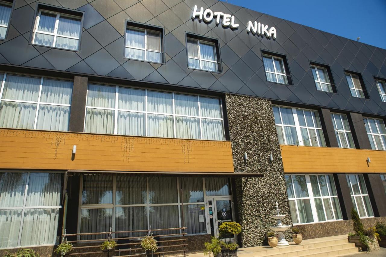 Hotel Nika 2 Chornomorsk Exterior photo
